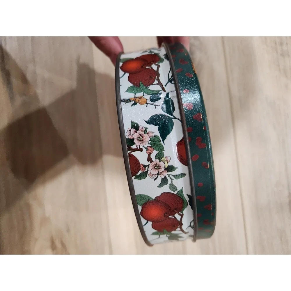 Vtg Round Metal Tin w/ Lid, Apple Orchard Fruit Floral Farmhouse Green Red White